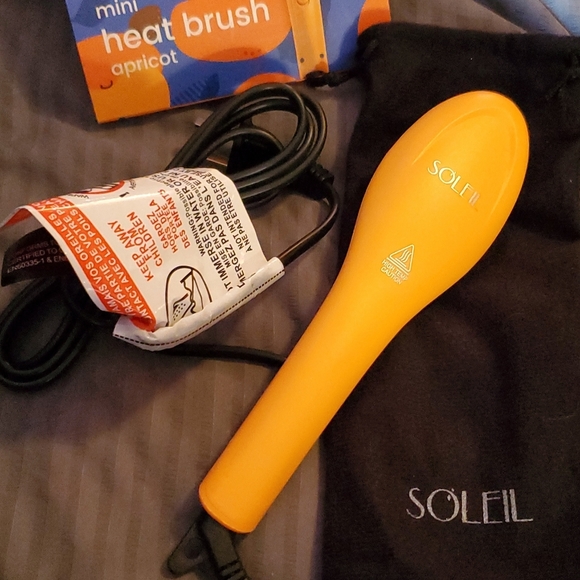 SOLEIL Mini Heat Brush - Picture 3 of 3